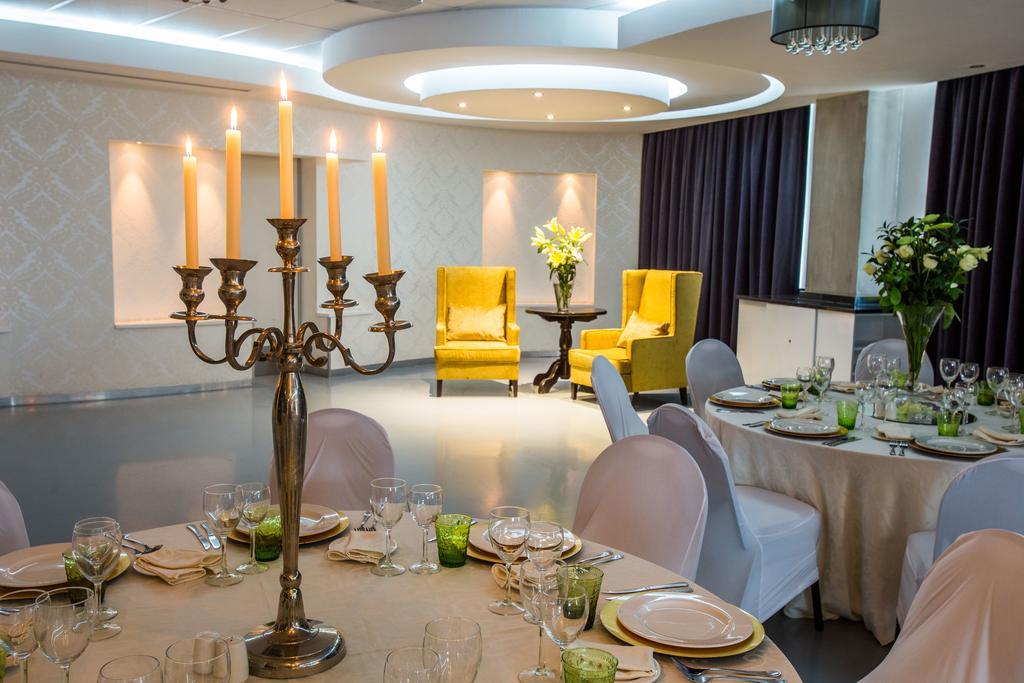 Genesis All-Suite Hotel Йоханнесбург Экстерьер фото