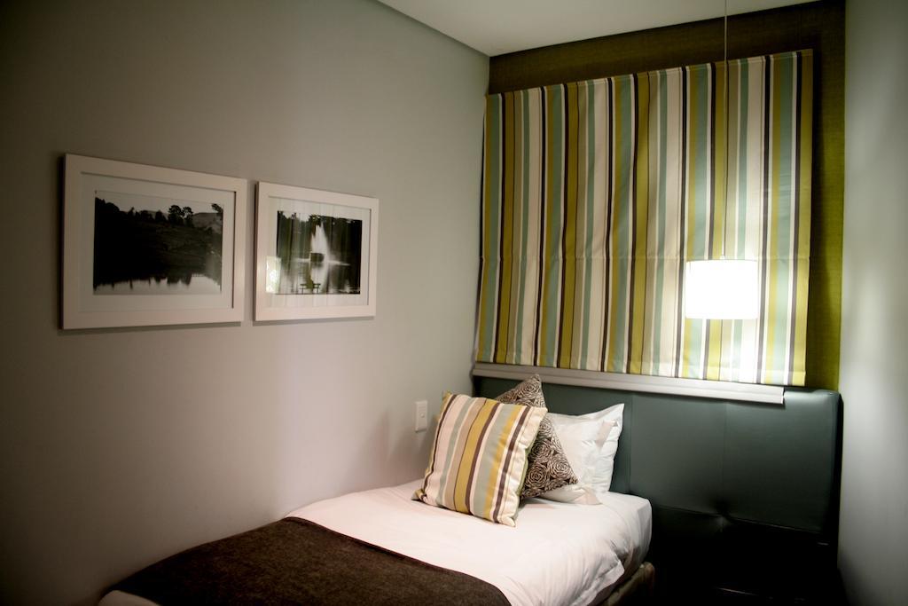 Genesis All-Suite Hotel Йоханнесбург Экстерьер фото
